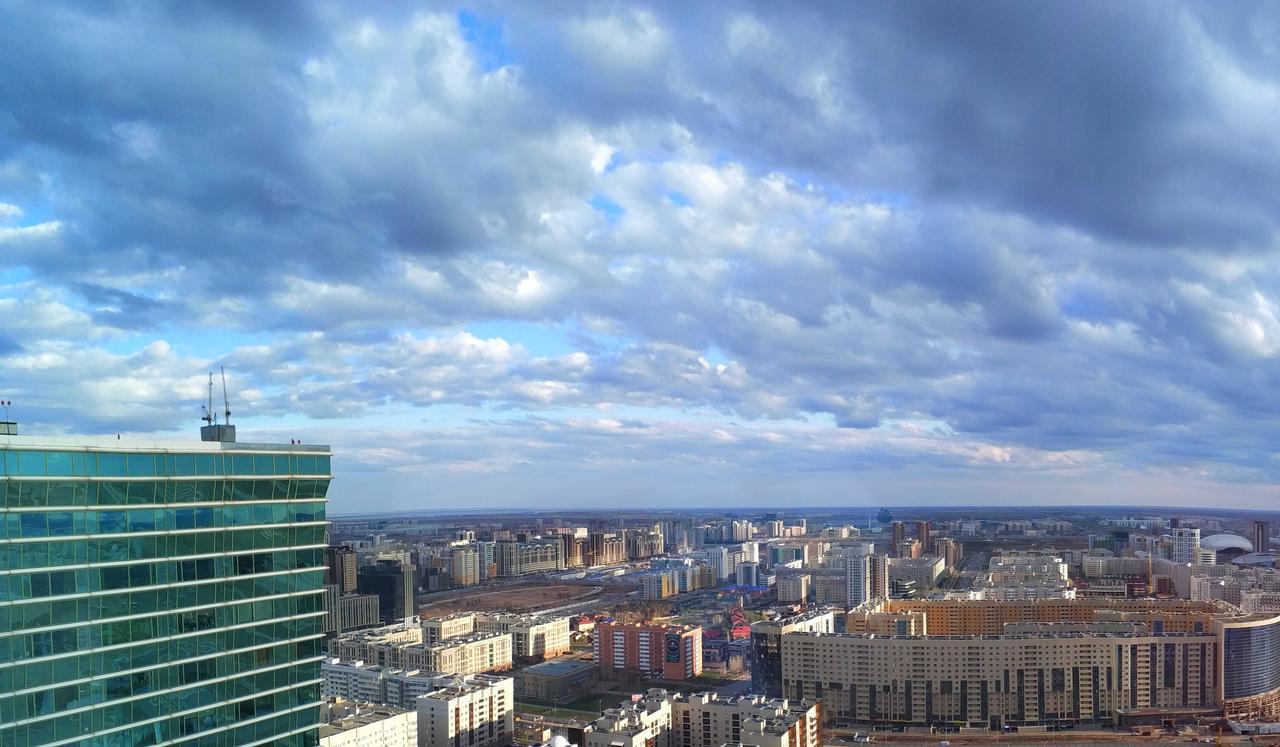 Vip House Hotel Astana Bagian luar foto