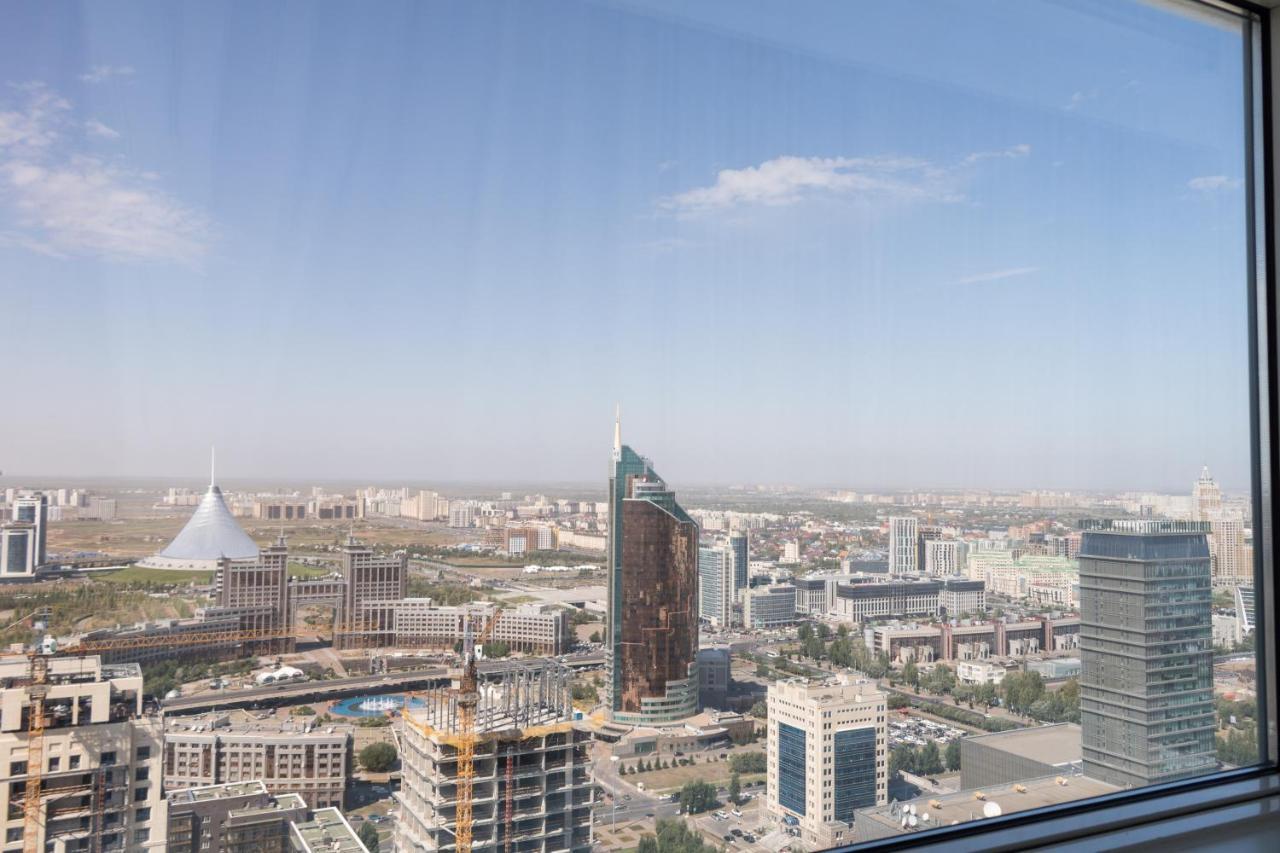 Vip House Hotel Astana Bagian luar foto